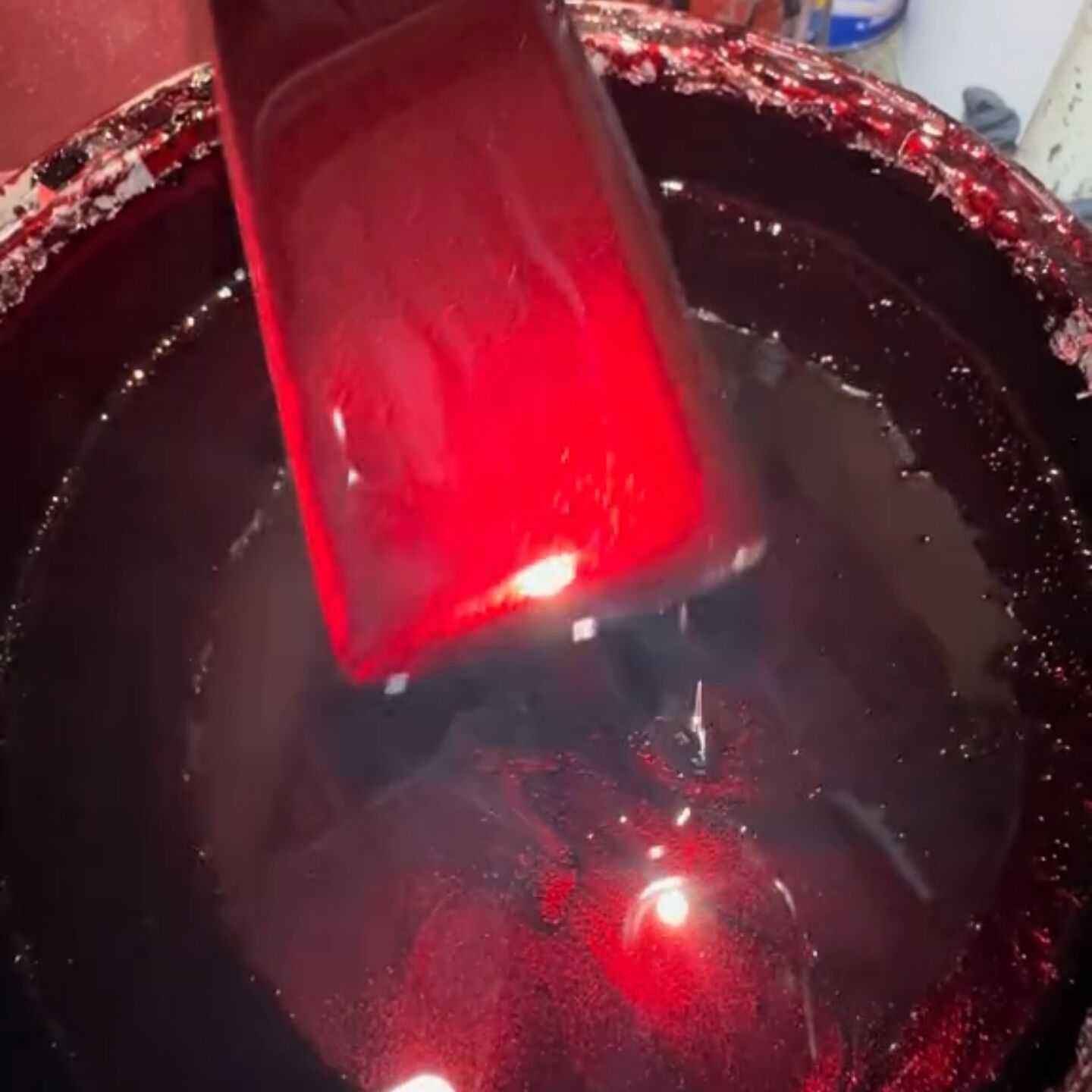 Metallic Blood Red Automotive  - Woodworking Epoxy recensie en prijs